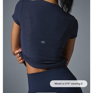 ALO Yoga Women's Navy Top
